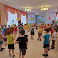 "1 апреля - день радости и смеха"