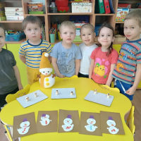 "С днем рождения, Снеговик!"